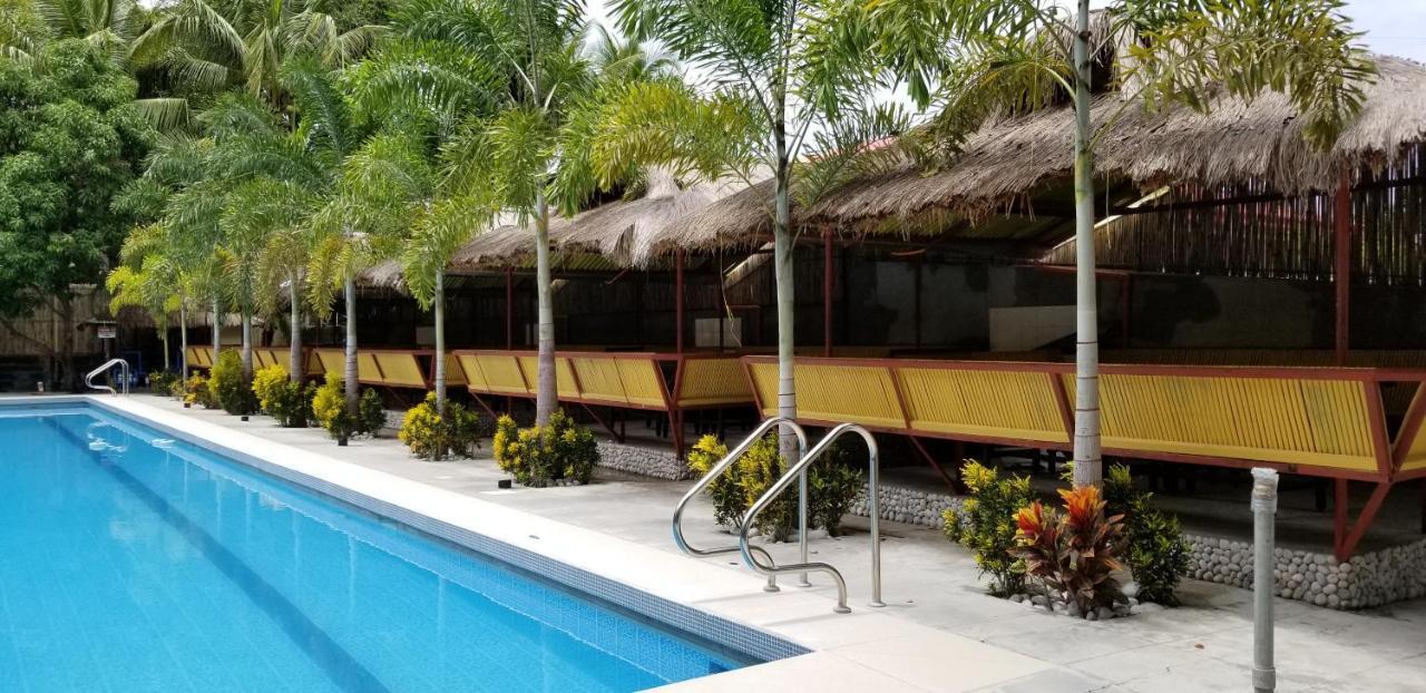 Buenavista Family Inn Tagudin Экстерьер фото