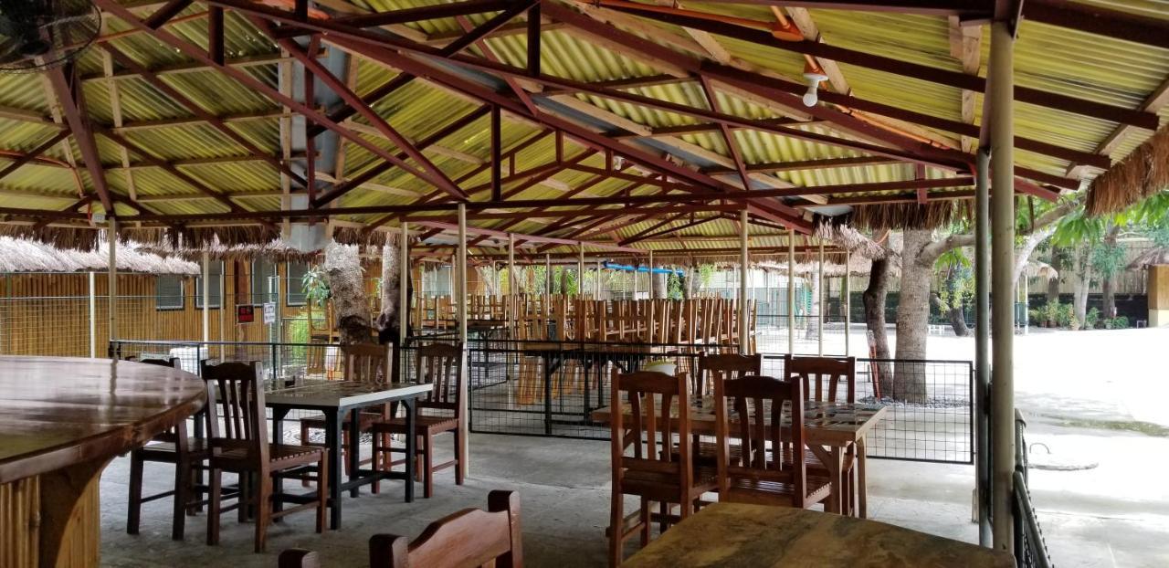 Buenavista Family Inn Tagudin Экстерьер фото