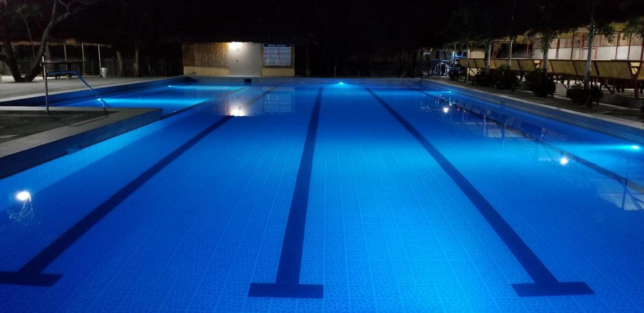 Buenavista Family Inn Tagudin Экстерьер фото