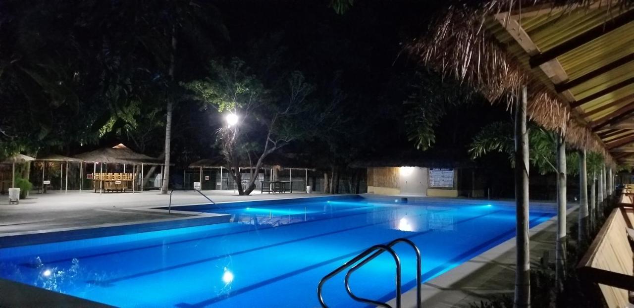 Buenavista Family Inn Tagudin Экстерьер фото